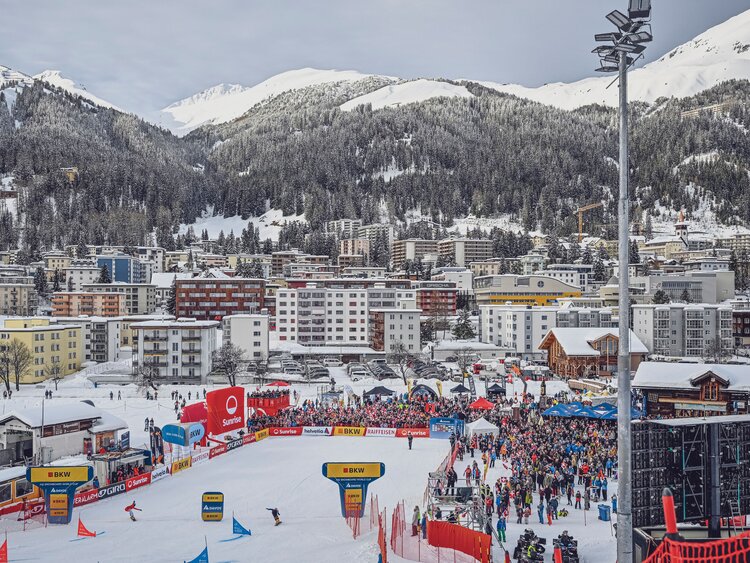 Die Zuschauer am Snowboard alpine World Cup am Jakobshorn in Davos. | © Davos Klosters Mountains 