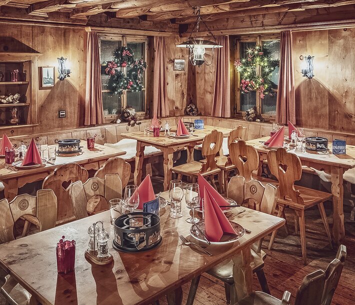 Das charmant eingedeckte Fonduestübli in der Alten Post Davos. | © Davos Klosters Mountains