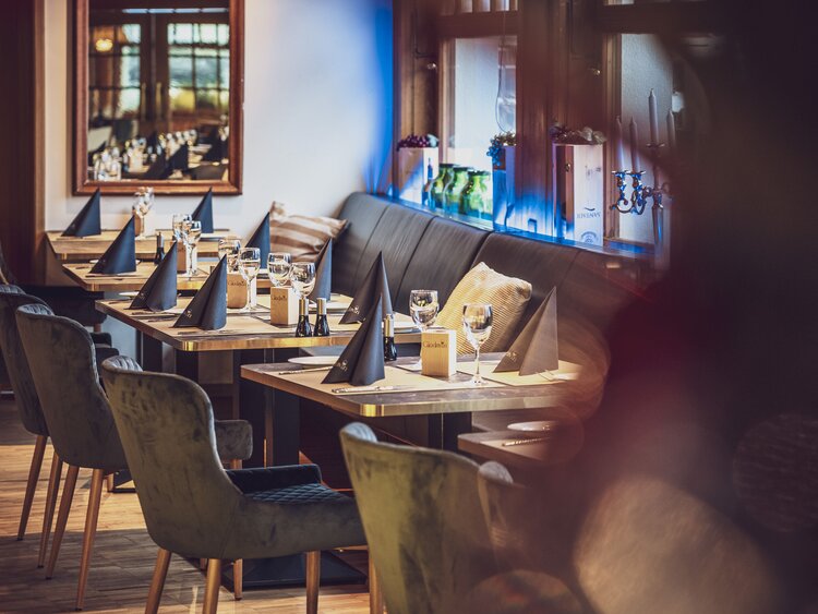Table set in Giodavin restaurant in Davos | © Davos Klosters Mountains