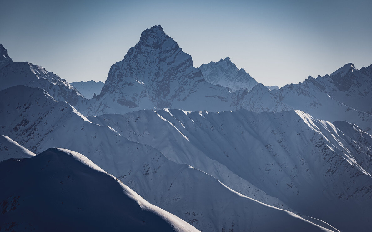 Nahaufnahme Blick auf das Tinzenhorn von Davos.  | © Davos Klosters Mountains