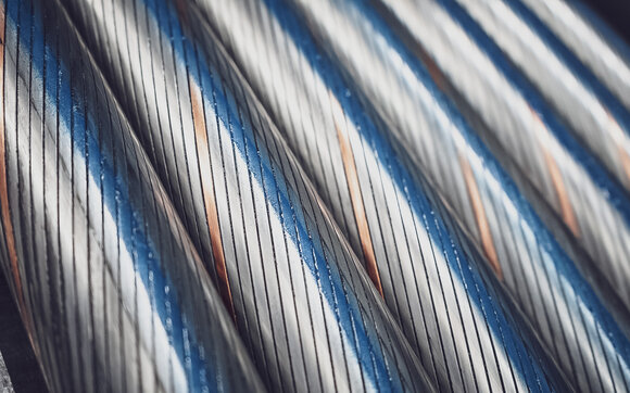 Die Vollverschlossenen Spiralseile weisen eine glatte Oberfläche auf. | © Fatzer AG