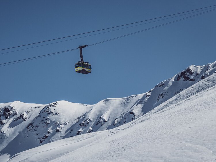 Grossraumgondel am Seil  | © Davos Klosters Mountains 