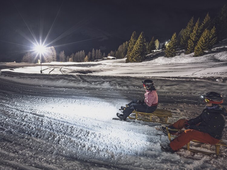 Nachtschlitteln am Rinerhorn  | © Davos Klosters Mountains 